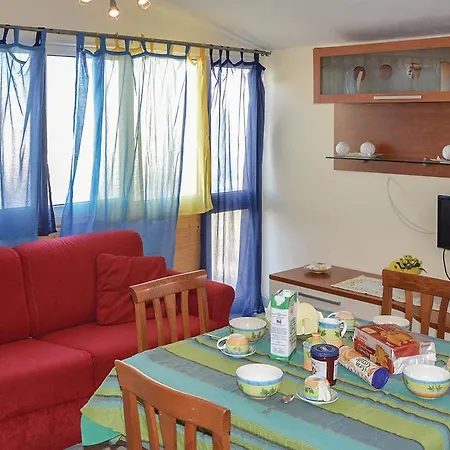 Ladio4 Apartamento *